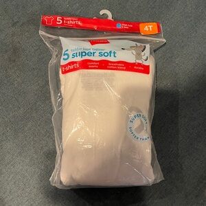 Hanes 5 t-shirts size 4T white NEW